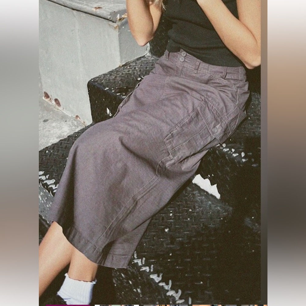 Brandy Melville new with tags, Beverly grey skirt, sold out in  store